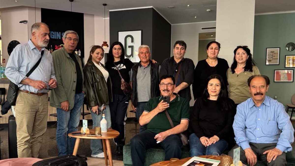 ilketvcomtr's tweet photo. Koma Berxwedan yeniden kuruluşunu ilan etti: ‘Kürt sanatının üretim merkezi olacak’

https://t.co/mEGqRO6cGy https://t.co/NAqFMJCXJo
