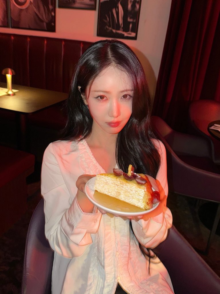 VIVIZFRANCE's tweet photo. INSTAGRAM โข 06.06.25
โ #SINB (@.bscenez) : Nyom
#VIVIZ #EUNHA #SINB #UMJI #๋น๋น์ง #์ํ #์ ๋น #์์ง @VIVIZ_official
โบ VIVIZ France โ ๐ https://t.co/foPGZrsU3a