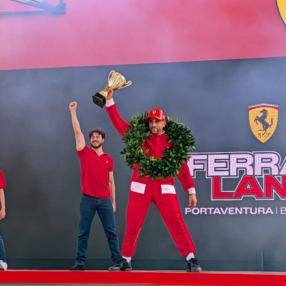 pafans's tweet photo. Hoy se ha estrenado el nuevo show de Ferrari Land: Born to Race. El sueño de un niño que quiere ser piloto de Ferrari 🏁 https://t.co/hg43hJrTGF