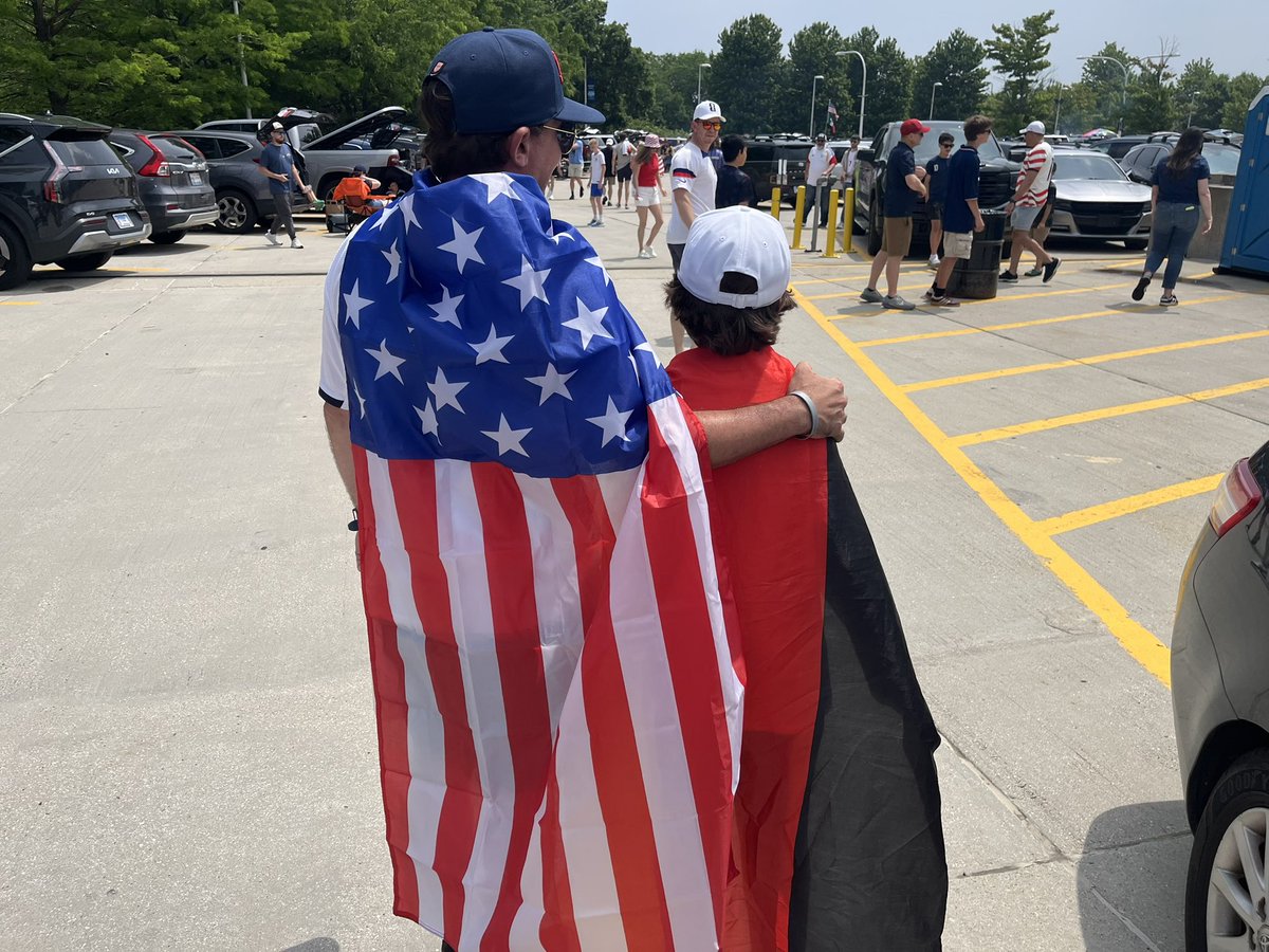 lanceallan's tweet photo. At the @USMNT U.S. Germany international friendly and outside Soldier Field the two sides are still on speaking terms #WorldCup https://t.co/Musmxw7BvV