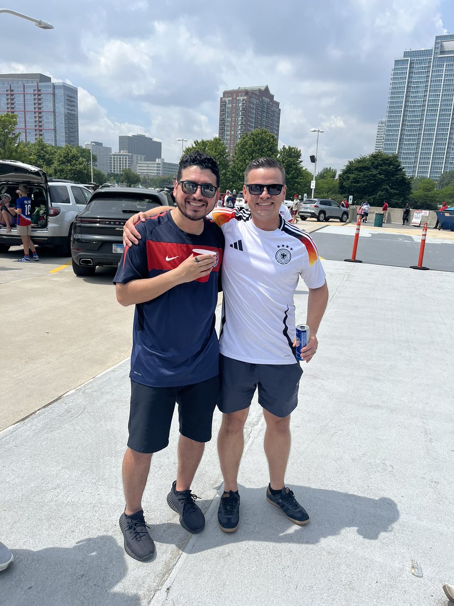 lanceallan's tweet photo. At the @USMNT U.S. Germany international friendly and outside Soldier Field the two sides are still on speaking terms #WorldCup https://t.co/Musmxw7BvV