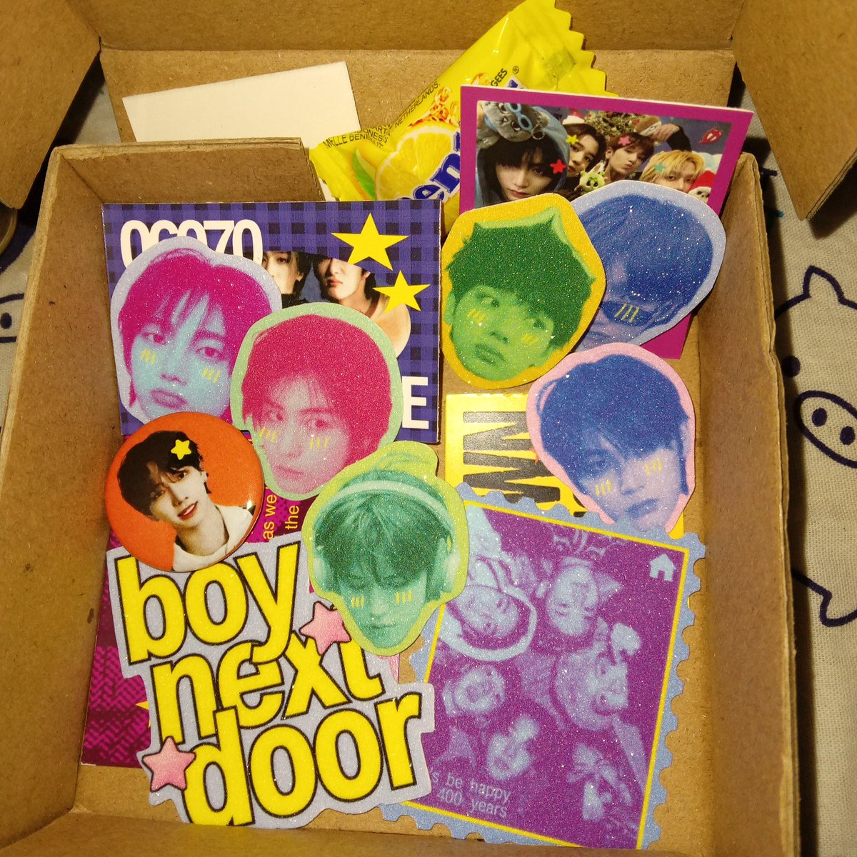 seriwoosan's tweet photo. 똑똑똑 Today's mail–☆ from @J6URNAL  🌟__🌟 https://t.co/Uel6LOhK1I
