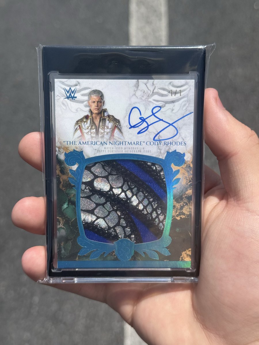 GunnarMathis's tweet photo. Just secured possibly my favorite and best card EVER

@CodyRhodes @Topps Royalty 1/1 Patch Auto - believe this patch is from 2024 Clash at The Castle (I Quit Match vs. AJ Styles) 

🔥🔥 https://t.co/Bhbnnq0xjy
