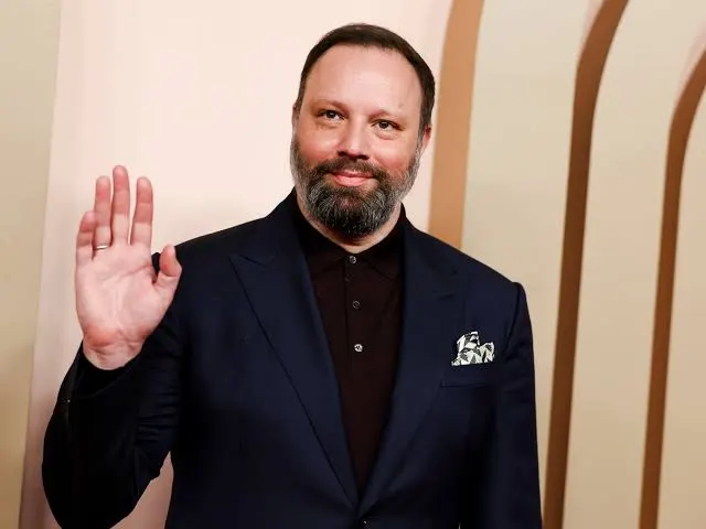 TheCinesthetic's tweet photo. Yorgos Lanthimos says he’s increasingly focused on photography and is uncertain about his future as a filmmaker.

“At this point I’m asking, ‘Will I make more films? I don’t know, we’ll see.’”

(via Financial Times) https://t.co/RSWQcRX3vA