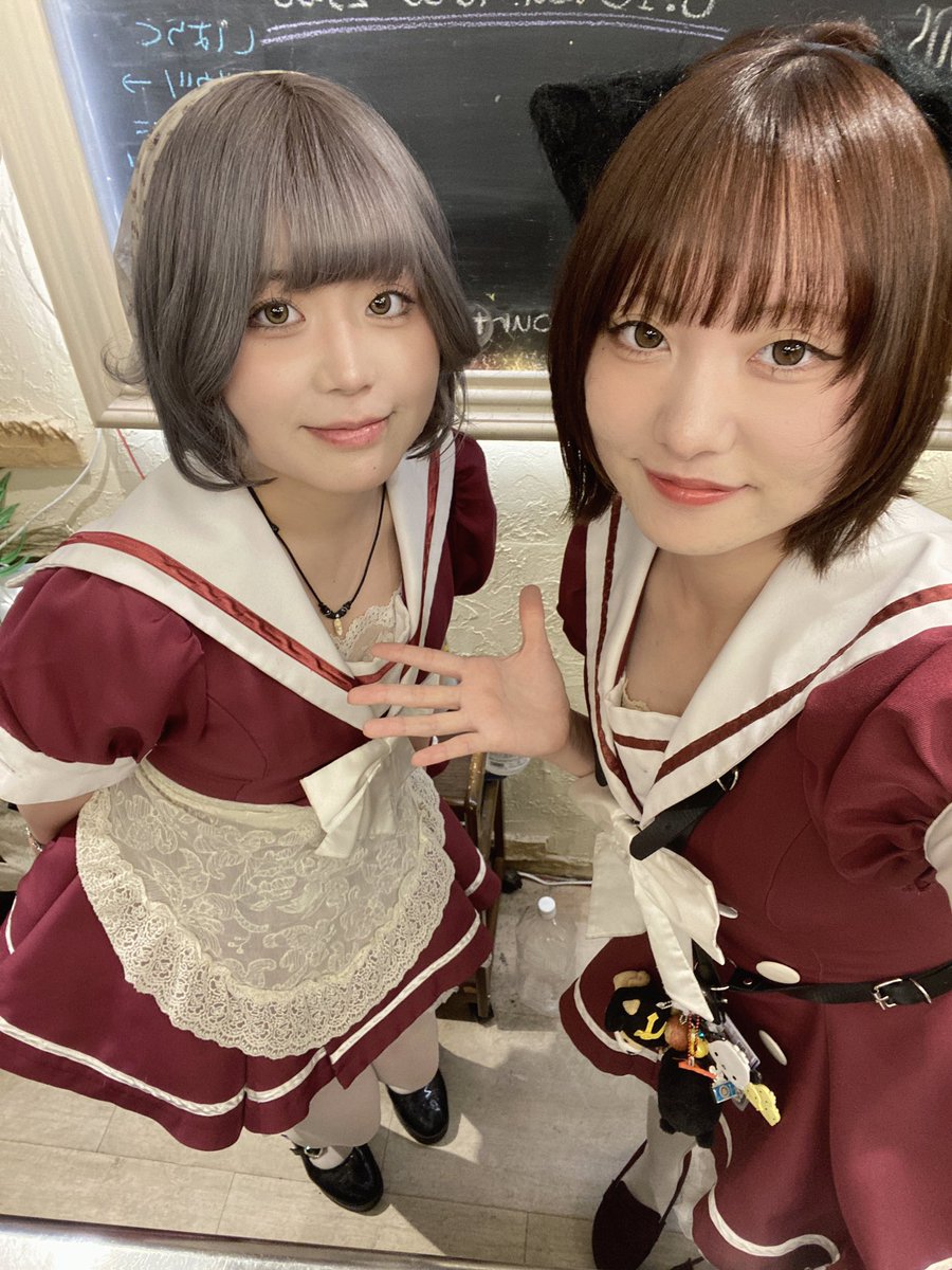 MegamiTwit's tweet photo. 闇庭はじまりやした〜‼️
るちあみつまめで朝まで‼️‼️‼️

@ruchia__qc 
@mitsumame__qc 

#秋葉原 #メイドカフェ #モーニング https://t.co/zaFhfhuzWu