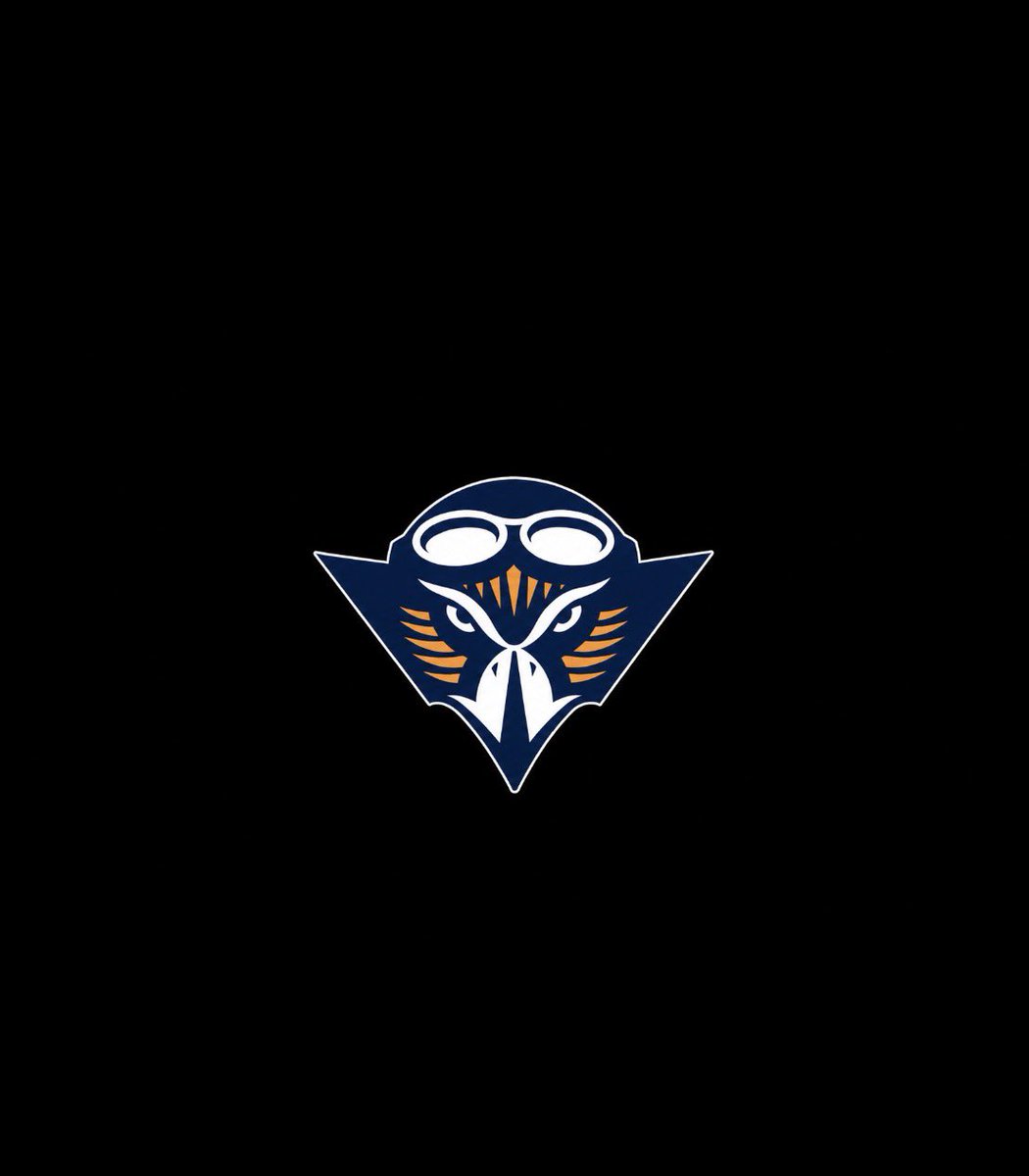 RoyceSearcy6's tweet photo. After a great conversation with @CoachJCas I’m blessed to receive an offer to UT Martin! #AGTG @UTM_FOOTBALL 
@CoachPoe1914 @JHMerrittJr @Coach_Edwards66 @JPRockMO @sixstarfootball @GSV_STL @coachnellyy @DeSmetFB @DeSmet_ADBarker https://t.co/8LPtNbynX3