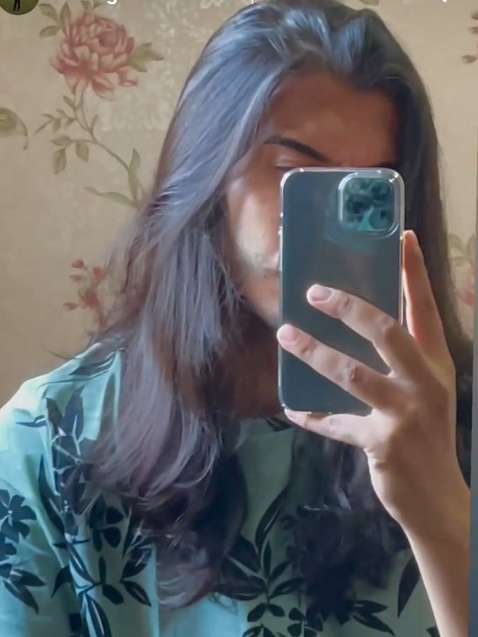 khsbhat's tweet photo. no, i don't miss my hair. https://t.co/QLVg7Qsdmp