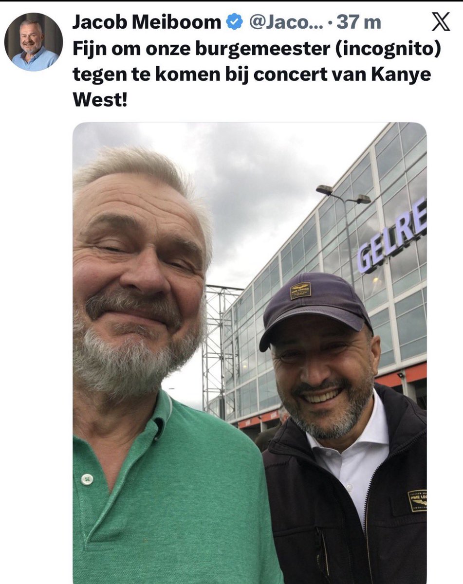 Esther_Voet's tweet photo. Ietsje anders: kent u die grap van Marcouch die Ye mee wilde nemen naar het Holocaustmuseum?
Gewoon even voor de bühne want hij had dat helemaal niet van tevoren overlegd?
Ze gingen niet.
Waar Marcouch’ wel heenging, was het concert van Ye… https://t.co/FXL5qrvEXj