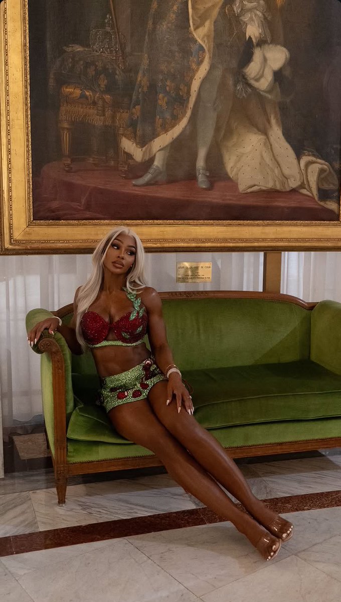 usos_cautionary's tweet photo. A GODDESS https://t.co/q8lpmUM4c1