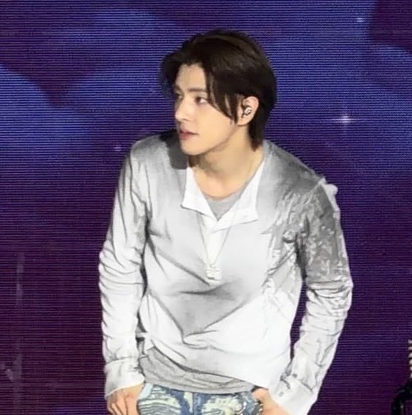 keunty's tweet photo. that’s an angel https://t.co/IefjBU7yGm