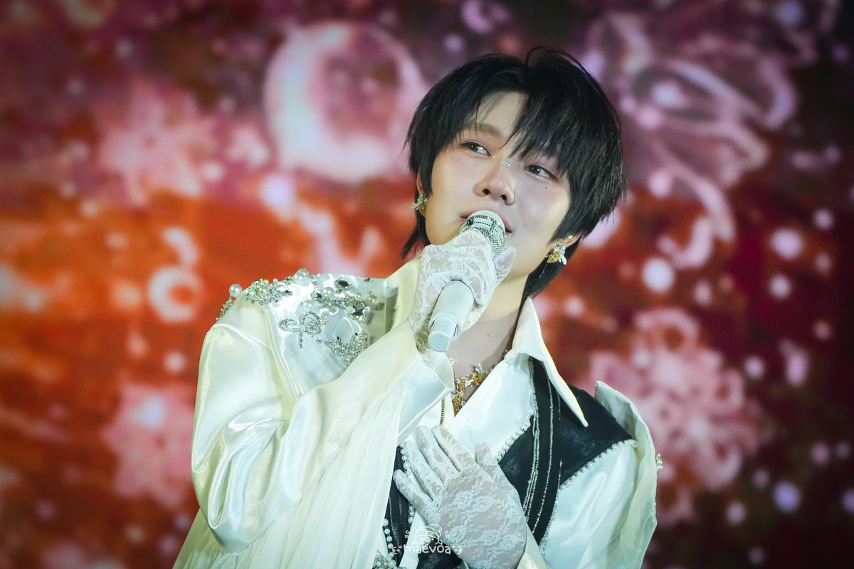 maevoa's tweet photo. My happiness is simply watching you shine. 🤍🐰

KHEMJIRA SRIRACHA TOUR
#KhemjiraInSriracha https://t.co/T64R91YSnP