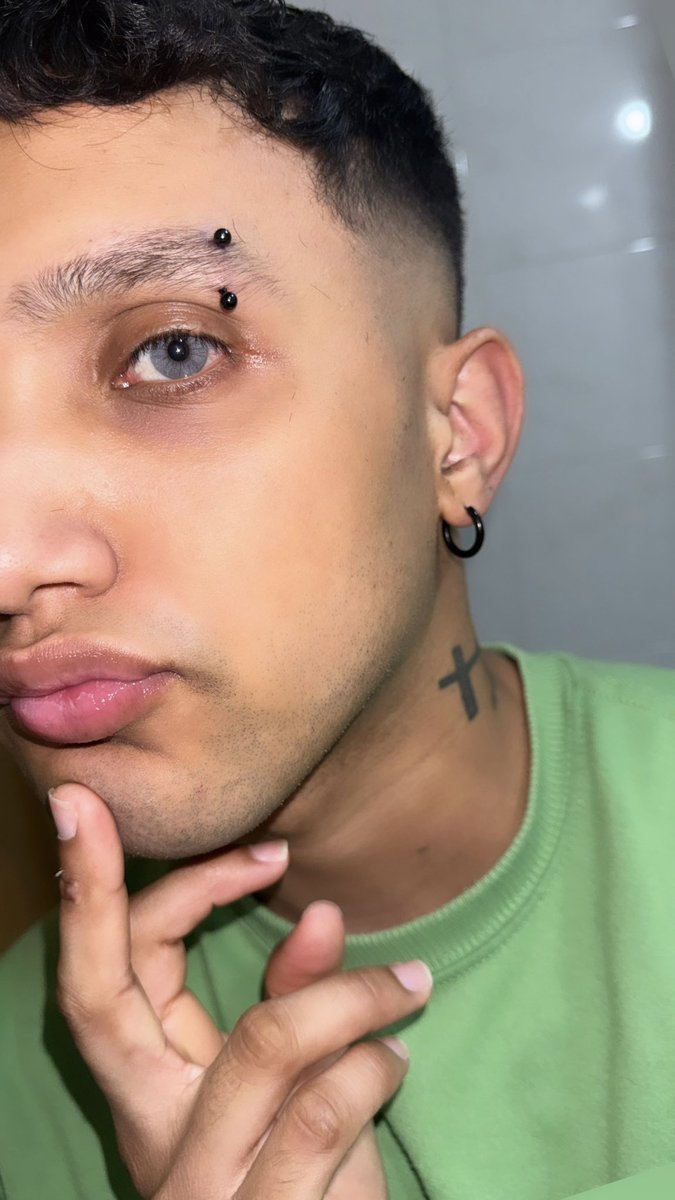 ethan170320's tweet photo. 🖤 https://t.co/3OEYiLWtT5