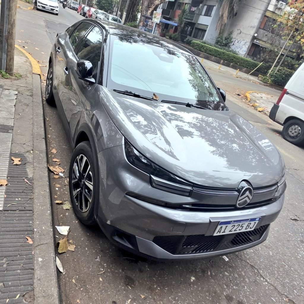 FedeMoffone's tweet photo. Cosas raras que solo le gustan a @leautogram 

Bueno, en realidad no solo a él. https://t.co/i02kPIvdTy