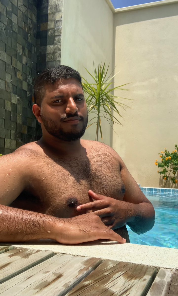 desimingl3's tweet photo. peak bearification https://t.co/T3Pmefu2kS