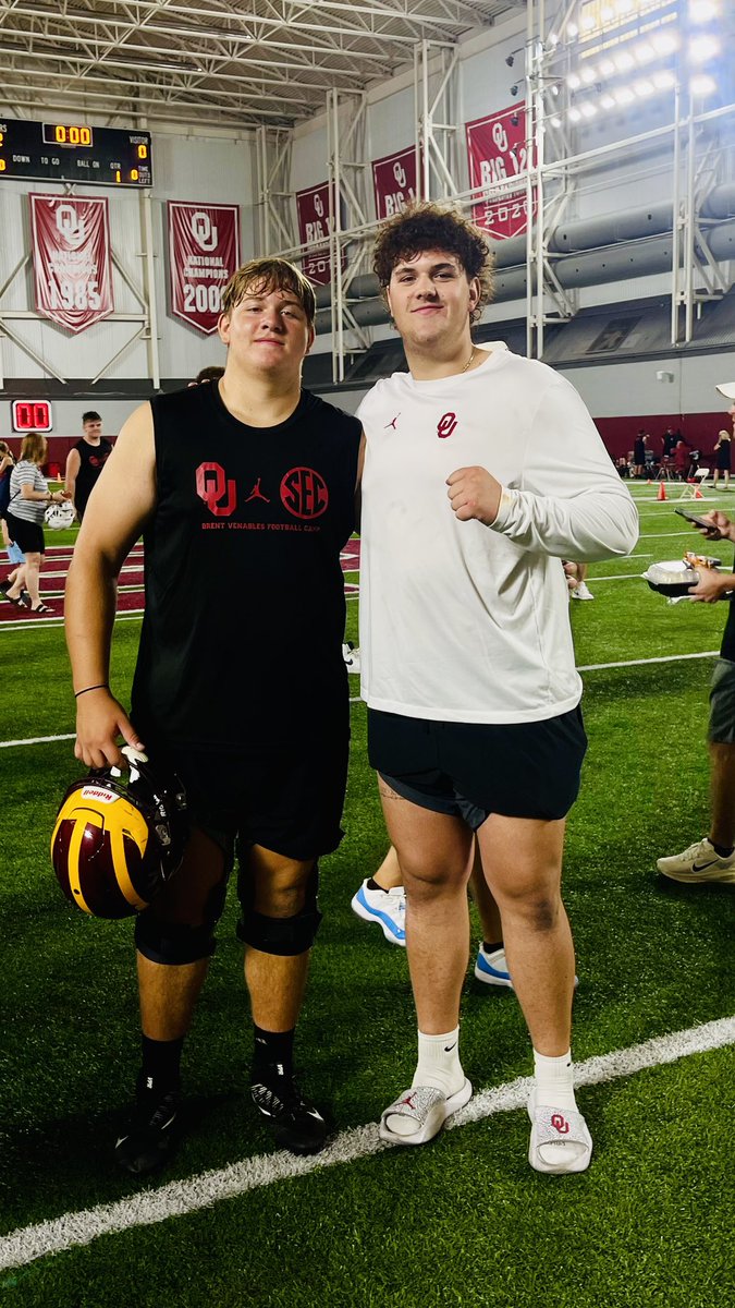 kaden_myers_72's tweet photo. The competition at the  @OU_Football @BVFootballCamps was everything I expected. Grateful for the opportunity to compete, develop, and showcase my abilities in front of the coaching staff. Reconnecting with my former teammate and dawg, @deacon_schmitt, along with the tour, was an added bonus. 

Next up: @KStateFB 6/7

#BoomerSooner x #DungeonFamily

@SixZeroAcademy @ProspexMedia
@Coachcliff904 @JohnGarcia_Jr
@BrandonHuffman @WindsorFB 
@CoachVenables @OU_CoachB 
@_ClaytonWoods @CoachKPearson 
@MattT8Scouting @coachwes_23
@SidelinePreps #EarnedNotGiven 
#AGTG #OLine #trenches #EMAW