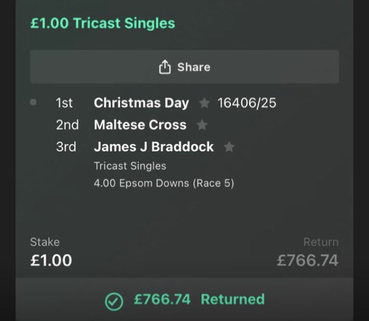 johnmason92's tweet photo. @MCYeeehaaa @EpsomRacecourse @itvracing @paddypower @SunRacing @coolmorestud @Ballydoyle I got all three Matt and they’ve robbed me because of the bad rule 4 https://t.co/c9hd2nc9wr