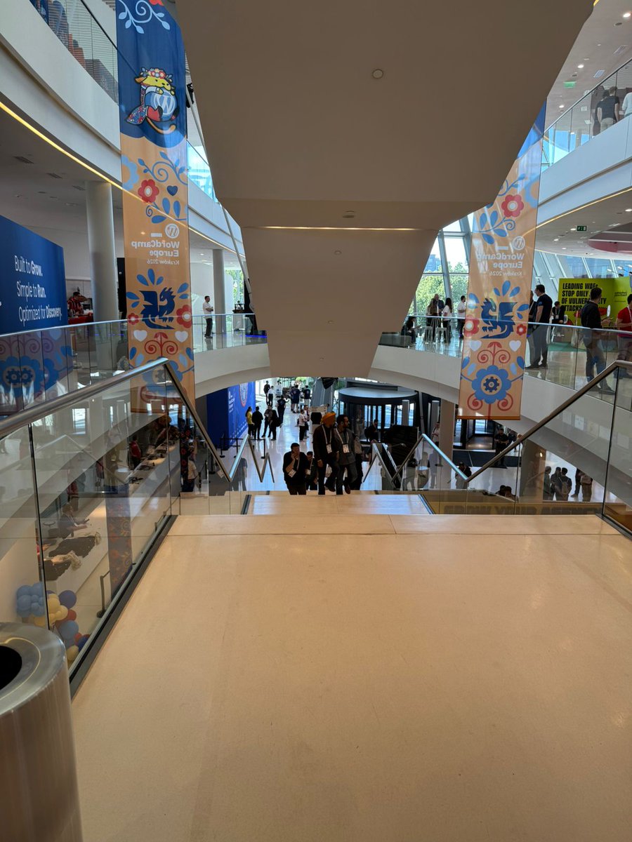 wpexpertsio's tweet photo. #Kraków, you’ve been amazing! Great talks, great people, and the #WordPress spirit everywhere. All thanks to @WCEurope👏

See you next year in Málaga, Spain 🇪🇸 

#WCEU2026 #WCEU2027 #WPExperts #WCEU #WordCampEurope #WordCamp https://t.co/6nSSG4jA9W