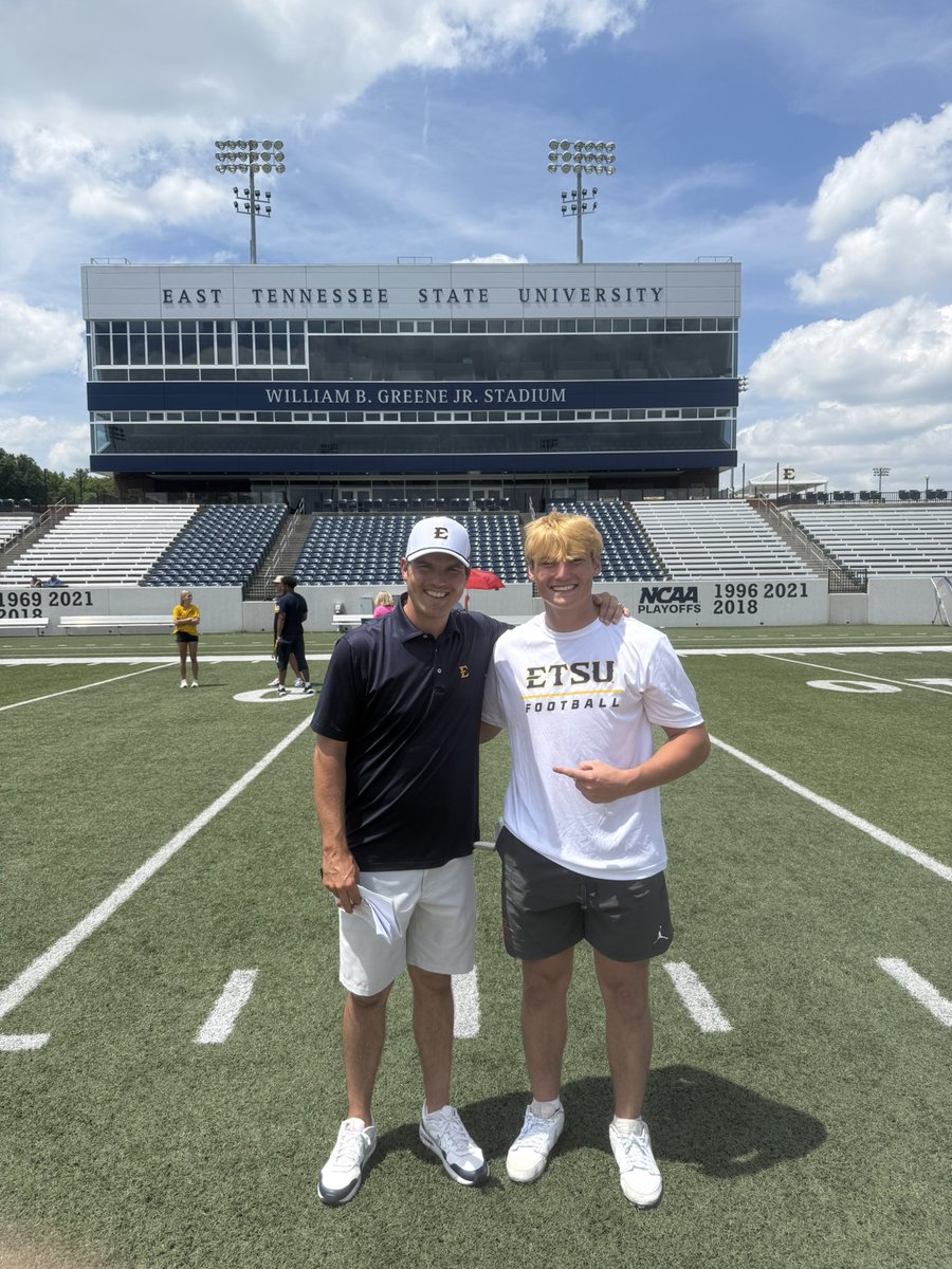harper_gra69726's tweet photo. Thank you @ETSUFootball for inviting me to camp. Had a great time and learned a lot! 
@Coach_heals @CoachB_Blackmon @HallTechSports1 @RecruitTheHills @AL7AFootball @CoachJamesVH @CoachKerryon @BallCoachHP https://t.co/35aJoyPK2U