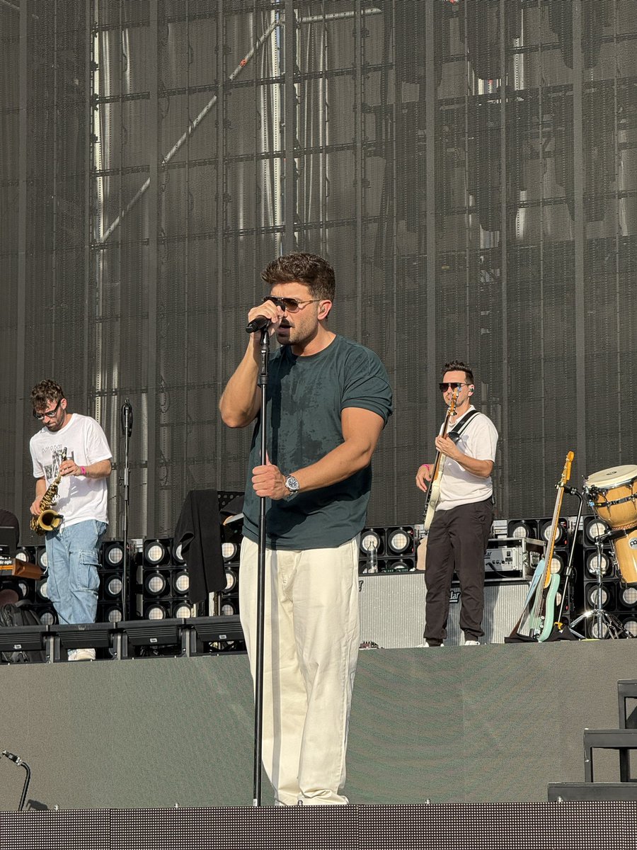 ClubFansPabloAl's tweet photo. #Fotos @pabloalboran en la prueba de sonido de esta noche en Fuengirola #GlobalTourKM0 https://t.co/0wDyePYnO2