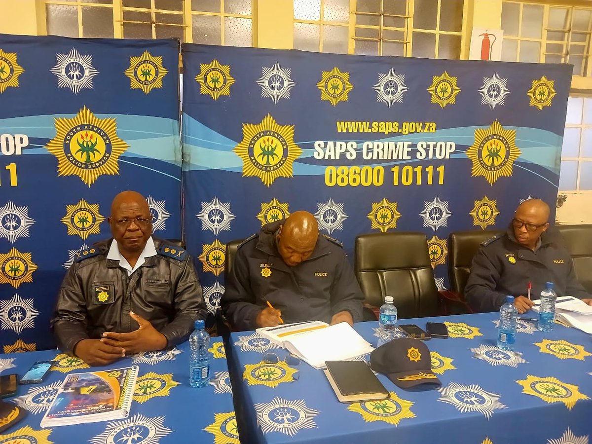 SAPoliceService's tweet photo. #sapsGP [WEEKEND PROVINCIAL OPERATION SHANELA 2]

The Provincial Commissioner of Gauteng Lieutenant General Tommy Mthombeni, Deputy Provincial Commissioner: Policing, Major General Fred Kekana together with the Acting District Commissioner of West Rand, Brigadier Happy Xaba joined by Gauteng senior management are being briefed about the crime situation in the policing precincts where #OperationShanela 2 multi-disciplinary forces will be operating today. 

Stakeholders that have joined the briefing includes the Department of Home Affairs, Community Police Forum and GGT 2030.

The team is briefed about the crime situation in these areas. The operation will be assisting these police stations with the reduction of crime. #PoliceVisibility #FightingCrime ML