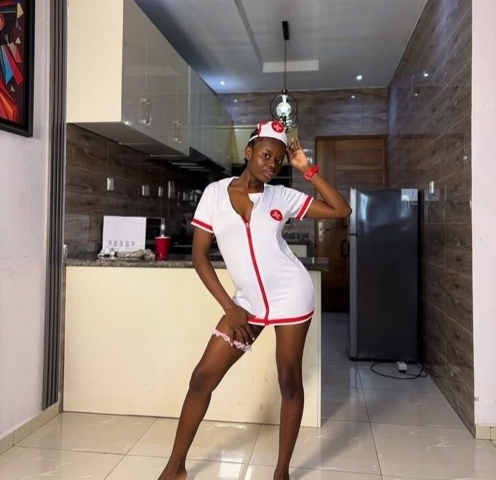 Only1nutElla's tweet photo. I'm the cure and the problem all in one ⛑️ 🧿 https://t.co/9tGDkzxaPD