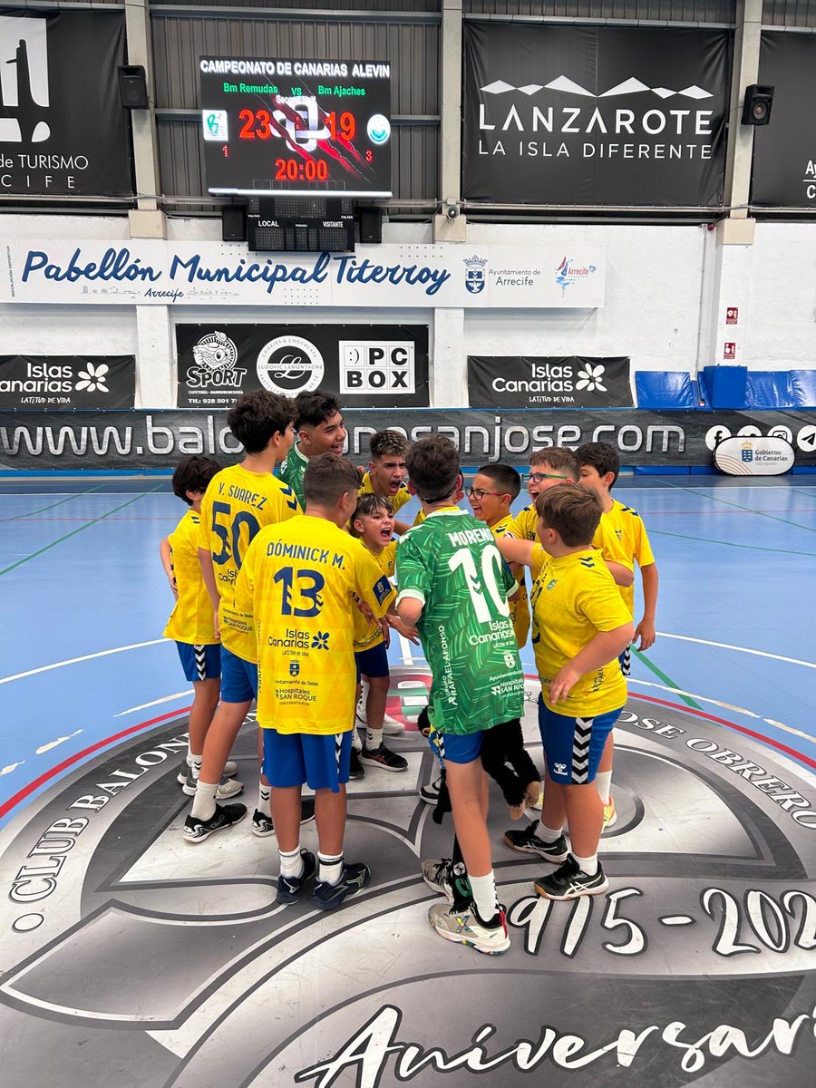 BMRemudas's tweet photo. A LA FINAL! 💚🔥

Nuestro alevín masculino vence 23-19 al CB Ajaches y luchará mañana por el Campeonato de Canarias 🏆

🕧 Final | 12:45 h

¡Vamos equipo!

#RocasaGranCanaria #CanteraRocasa #BalonmanoBase #BalonmanoCanario #CampeonatoDeCanarias https://t.co/6dzlqCHV81