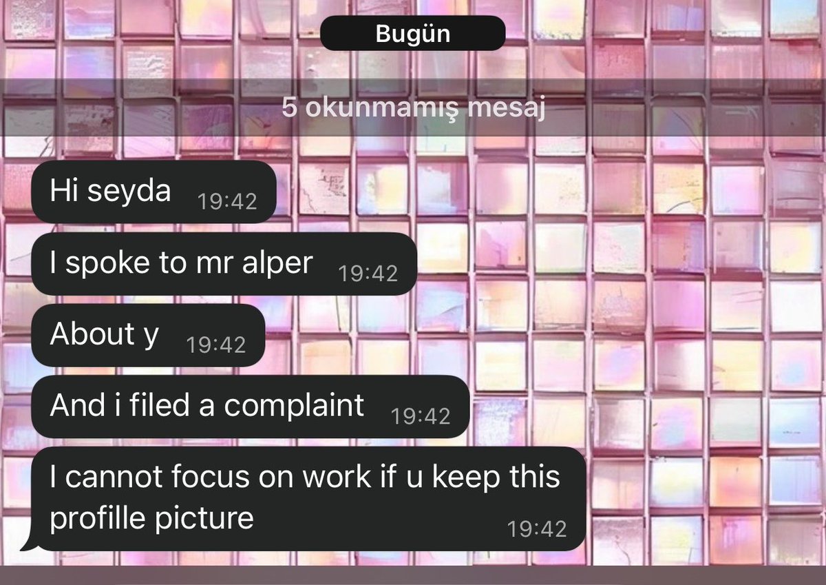 hell0kit3y's tweet photo. lavuk patrona sikayet ettim diyince elim ayagima dolasti bu nasi yurume sekli olm https://t.co/poYonkQrgp