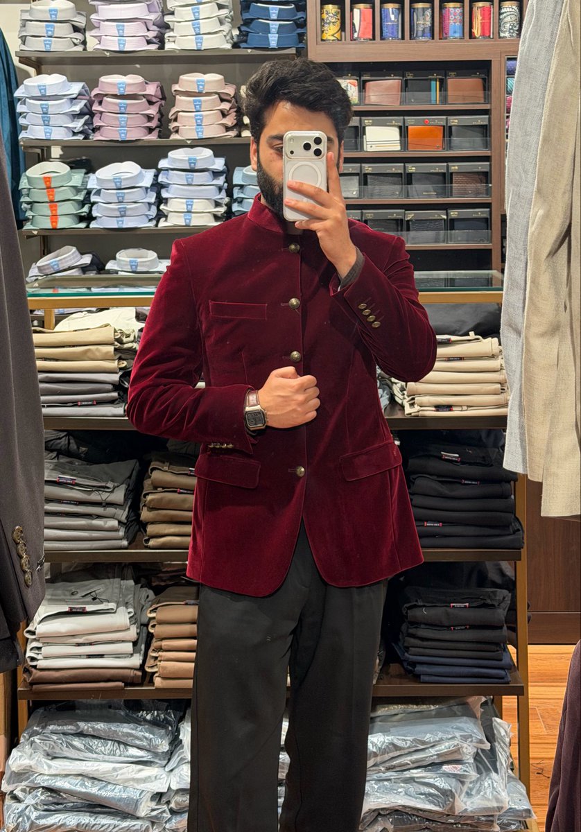 Meersaeb's tweet photo. Take a break from controversies and hear me out 💍🍷♥️ https://t.co/NYcyYGGddz