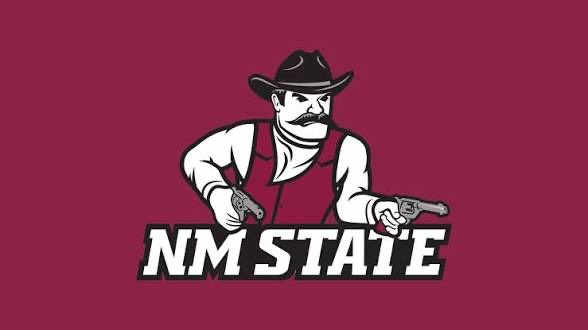 KevinLeonard009's tweet photo. #AGTG after a great conversation with @CoachHen_1 I AM BLESSED to Receive an ￼⭕️ffer from New Mexico State @NMStateFootball 

@Coach_DeLay @DBCoachTeal @geoff_terry @coachphilvc @TheCoachFont @sgpsports @GPowersScout @adamgorney https://t.co/wu2I51eybx