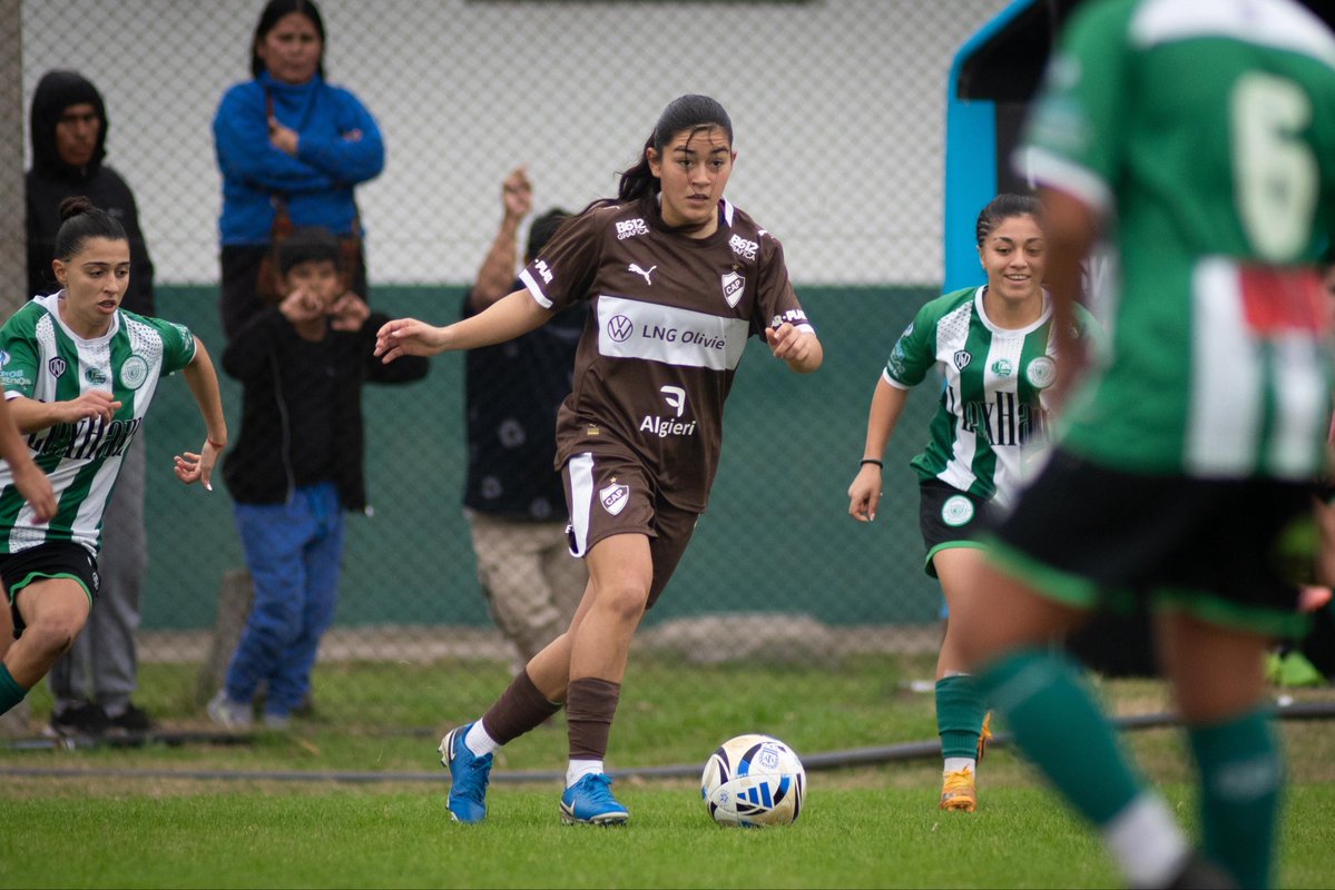 capfutfem's tweet photo. #TorneoApertura🏆 | ⏱️30’ PT

🟩⬜️ C.A.S.D.C 1️⃣-0️⃣ CAP 🟫⬜️

#𝐎𝐫𝐠𝐮𝐥𝐥𝐨𝐌𝐚𝐫𝐫𝐨́𝐧🤎 https://t.co/anJLuB2ikp