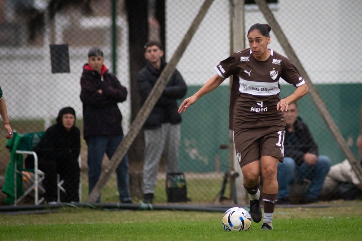 capfutfem's tweet photo. #TorneoApertura🏆 | ⏱️30’ PT

🟩⬜️ C.A.S.D.C 1️⃣-0️⃣ CAP 🟫⬜️

#𝐎𝐫𝐠𝐮𝐥𝐥𝐨𝐌𝐚𝐫𝐫𝐨́𝐧🤎 https://t.co/anJLuB2ikp