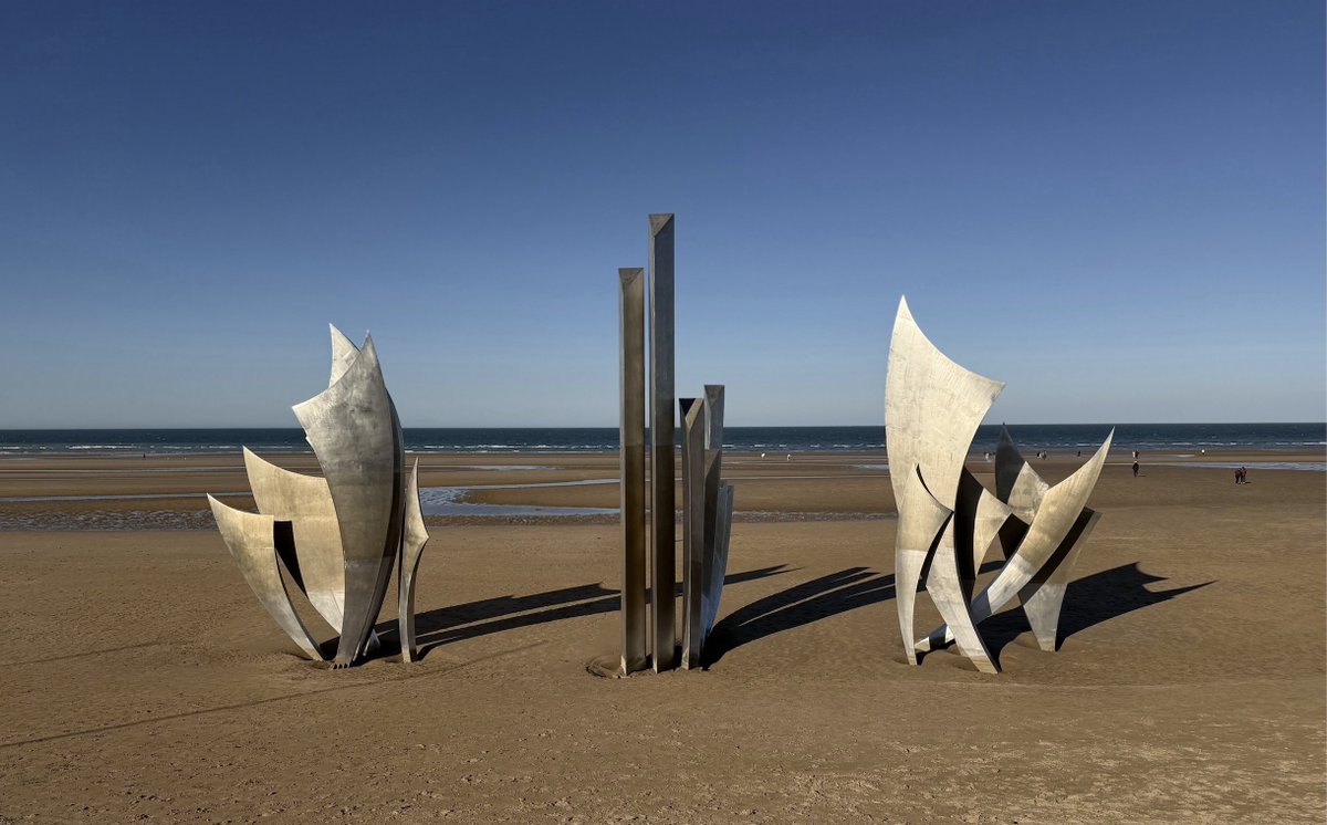 lsposner's tweet photo. Omaha Beach: Les Braves, by Anilore Banon. In memory of the 'sons, husbands and fathers, who endangered and often sacrificed their lives in the hope of freeing the French people.' https://t.co/BG0kcW1m8F