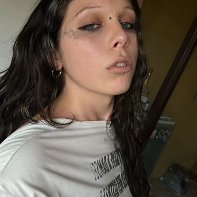 TransGirlEra's tweet photo. #NewProfilePic https://t.co/h2nm6rjO88