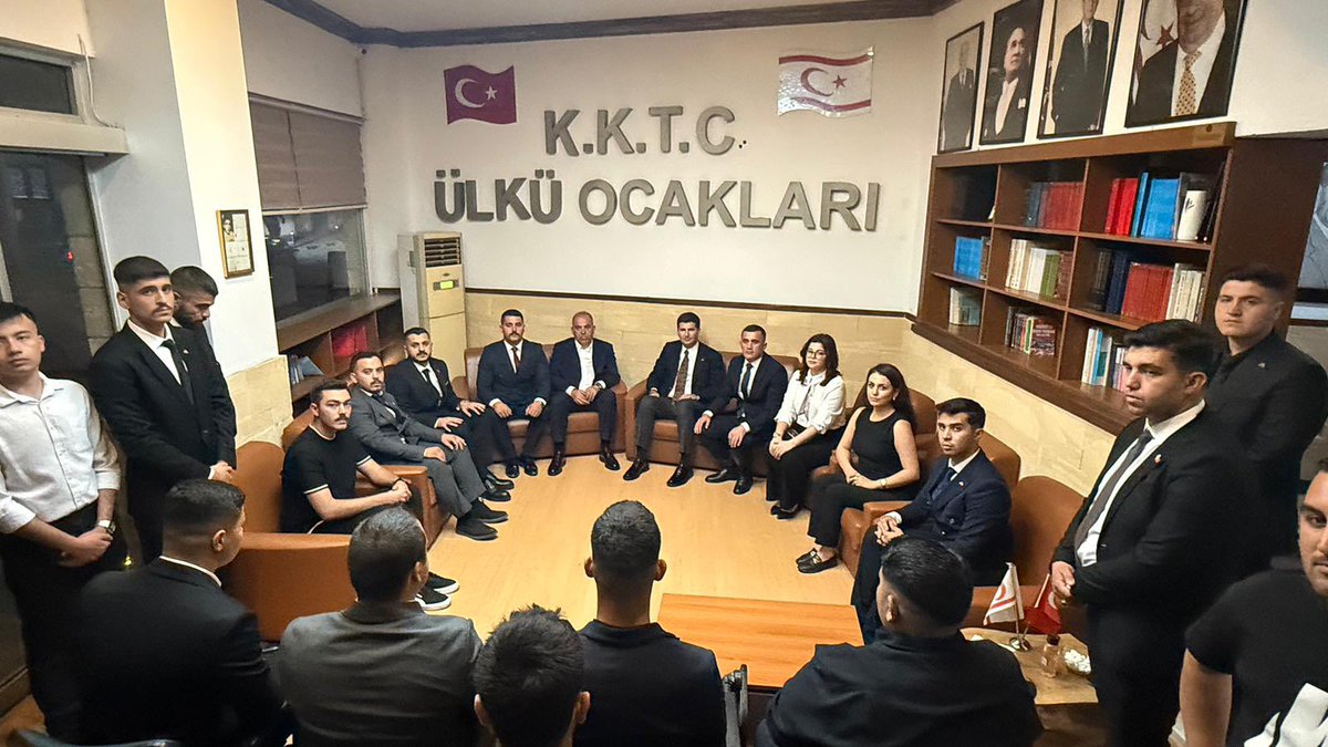 ayyildirim1's tweet photo. KKTC Ülkü Ocaklarımızın düzenlediği Başarı Ödülleri Töreni ve Konser Programı’na katılım sağladık.

Program kapsamında; spor, teknoloji, eğitim ve Teknocak projelerinde başarı gösteren gençlerimize ödüllerini takdim ederek başarılarını taçlandırdık. Gençlerimizin azmi, gayreti ve ortaya koydukları çalışmalar bizlere büyük bir gurur yaşattı.

Programın düzenlenmesinde emeği geçen KKTC Ülkü Ocakları teşkilatımızı tebrik ediyor, başarı gösteren tüm gençlerimizi yürekten kutluyorum. 🇹🇷