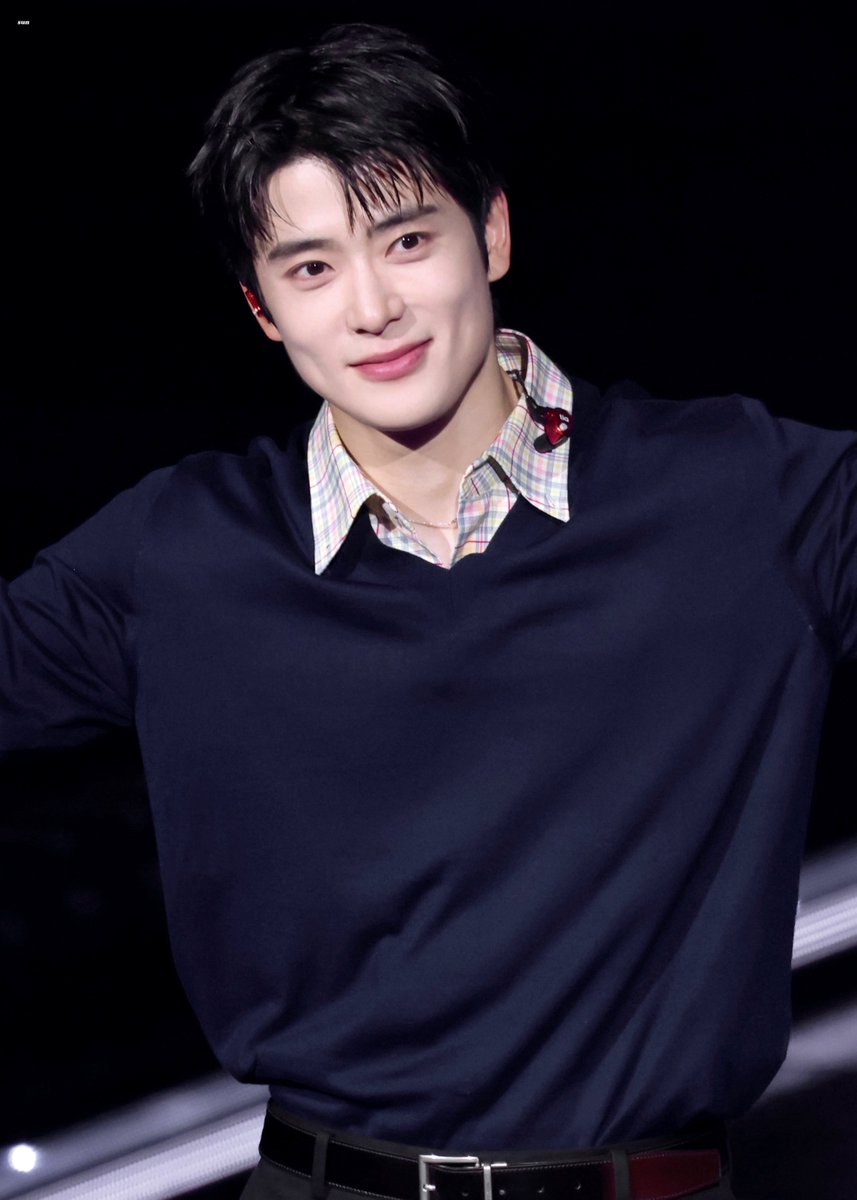 _sunnndy's tweet photo. 260606 #재현 #JAEHYUN

재현 안아..🫂 https://t.co/LMB4iwH6DU