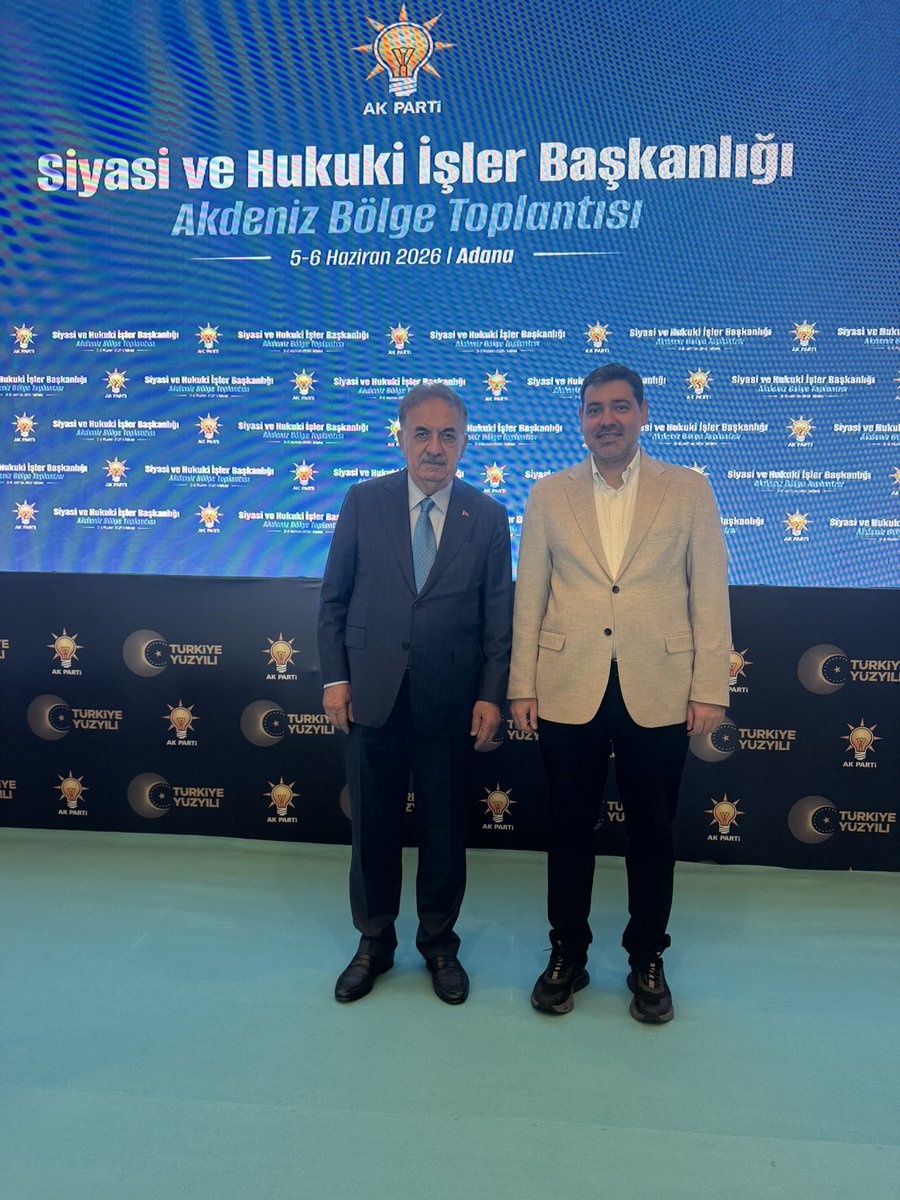 CigerCihan's tweet photo. 📍Akdeniz Bölgesi Siyasi ve Hukuki İşler Başkanlığı Toplantısı

Genel Başkan Yardımcımız ve Siyasi ve Hukuki İşler Başkanımız Sayın Hayati Yazıcı’nın başkanlığında gerçekleştirilen Akdeniz Bölgesi Siyasi ve Hukuki İşler Başkanları Toplantısı’na İl Başkanımız Sayın Adem Aldemir,İl Başkan Yardımcımız Sayın Ramazan Tüzün ve İlçe Başkan yardımcılarımızla birlikte katılım sağladık.

@Akparti 
@RTErdogan