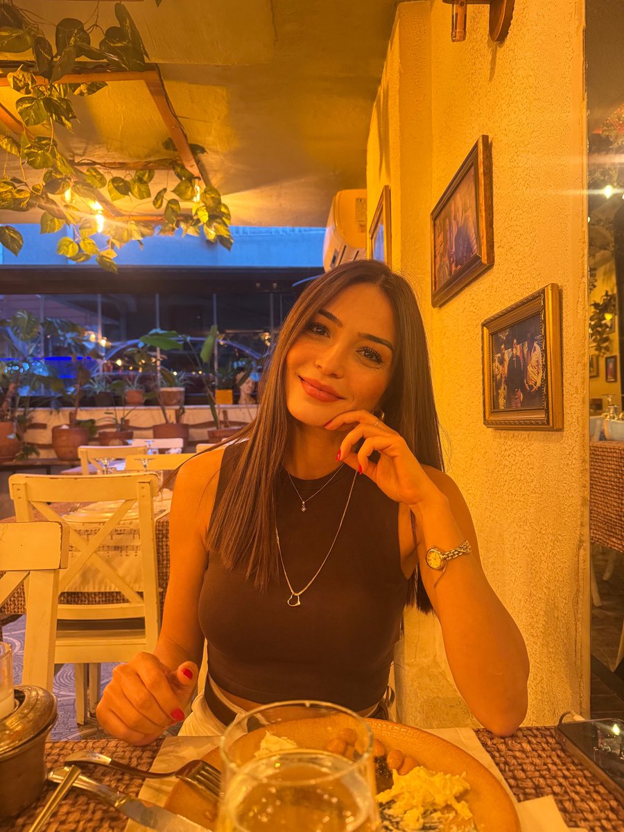 resmiqueen's tweet photo. Kalan şerefinize ☺️ https://t.co/JrFkLkEGVJ