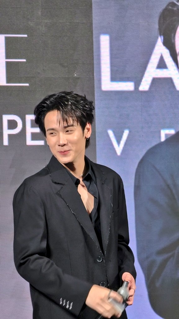 nutty_sreesuda's tweet photo. หลงรอยยิ้มที่น่ารัก☺️🎀
FLM BEAUTY WITH SJ
#FriendlyMeBeautyxSurfJava
#javabh https://t.co/NNAdf4Sdbb