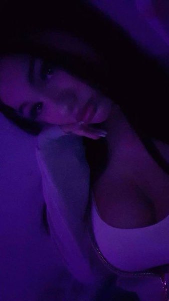 Jillhs's tweet photo. Would you stay with me knowing I'm a real slut in bed?

◯ Yes

◯ No https://t.co/hKvWQE42e9