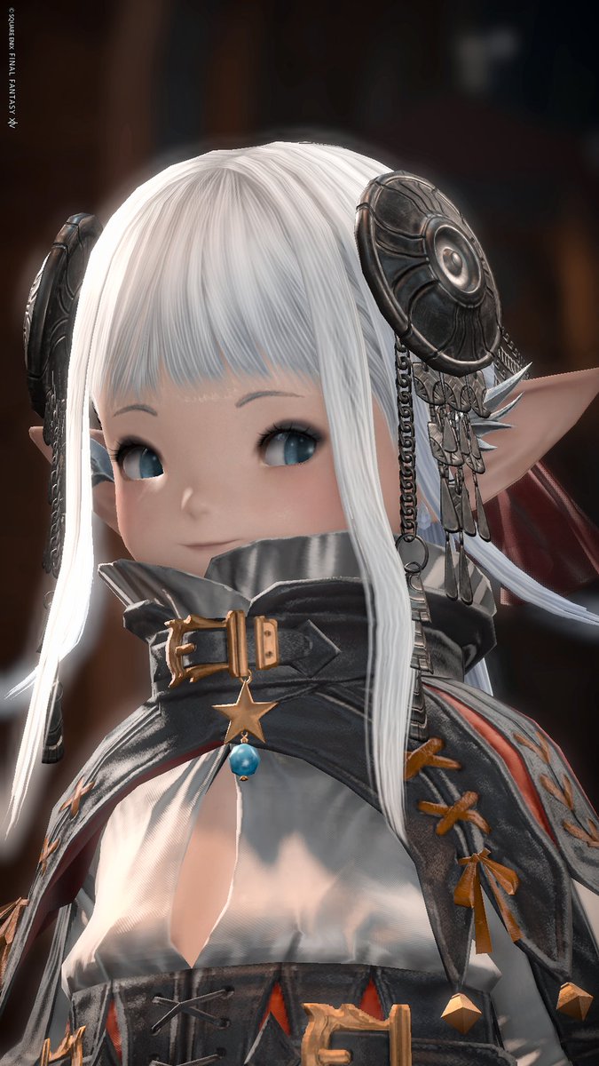 manmaru_ff's tweet photo. ララが着ると顎まで埋まって可愛い😽 https://t.co/dtImChWcJK
