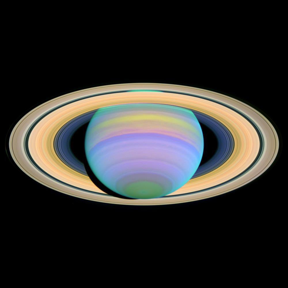 22hrr22min's tweet photo. saturn https://t.co/sPCrnOSUB4