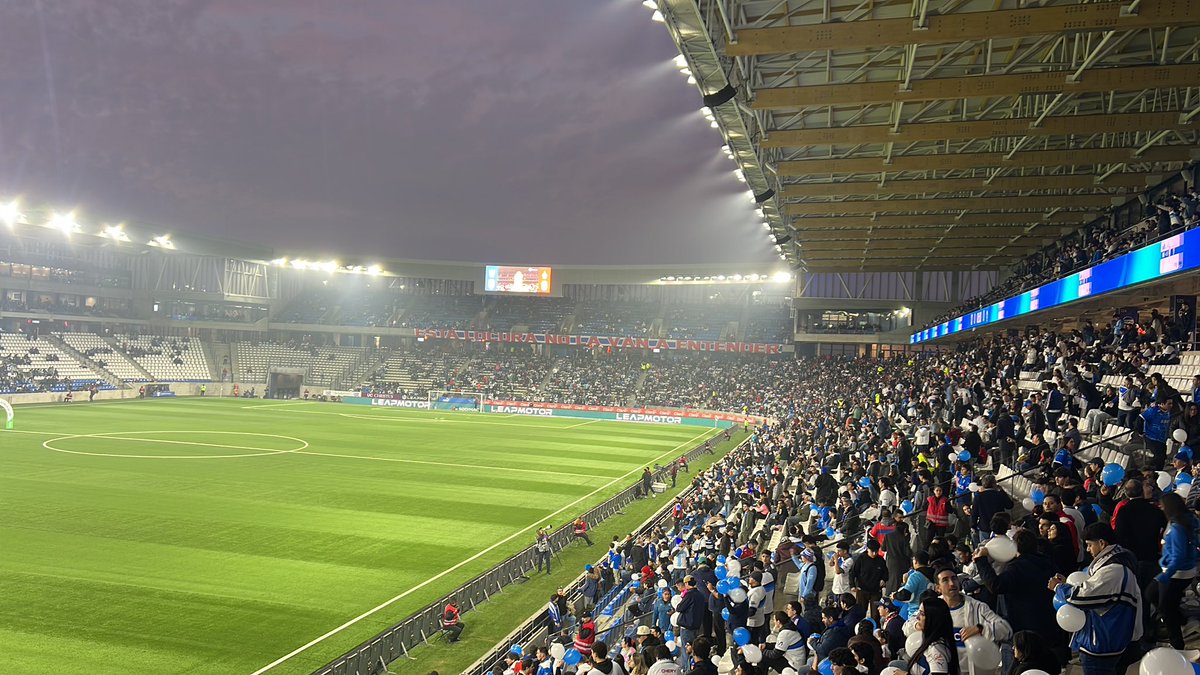 marcelismo26's tweet photo. independiente de la eliminación, partidazo de la UC así te quiero de aquí en adelante cato querida 🤍💙 https://t.co/WUPIIwCjn2
