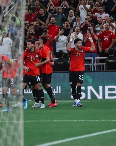 _7jfg's tweet photo. @wp_52 @mw112902 @zyz53363 @QFF__67 @bt3 طيب كسبناكم بالتشكيله التانيه هههههههههههههههههههههههههههههههههههههههههههههههههههههههه https://t.co/dFRTERvHGU