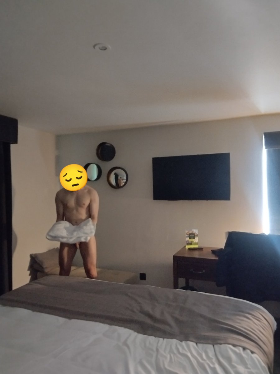 James_T2000's tweet photo. Waiting with a towel for when my mistress and her boyfriend finish https://t.co/VINVudou1m