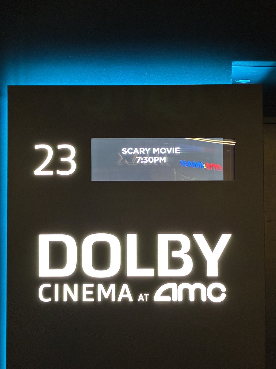 MovieFanatic666's tweet photo. Now Seated 🍿 https://t.co/cJqXgJyCVF