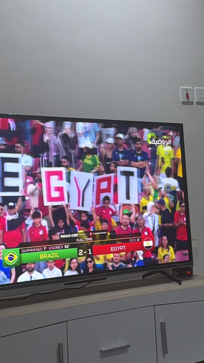 _F035's tweet photo. @d7myxz @lnter1908_ تود الحين يتصيد برامج الvpn 

ويحجبها اقولك حتى حملت vpn
عن طريق الشاشه مازبط

بمشي حالي في iptv لين الله يفرجها 

احلل اشتراك سنه ب38 ريال 😂 https://t.co/tig67QgsdB