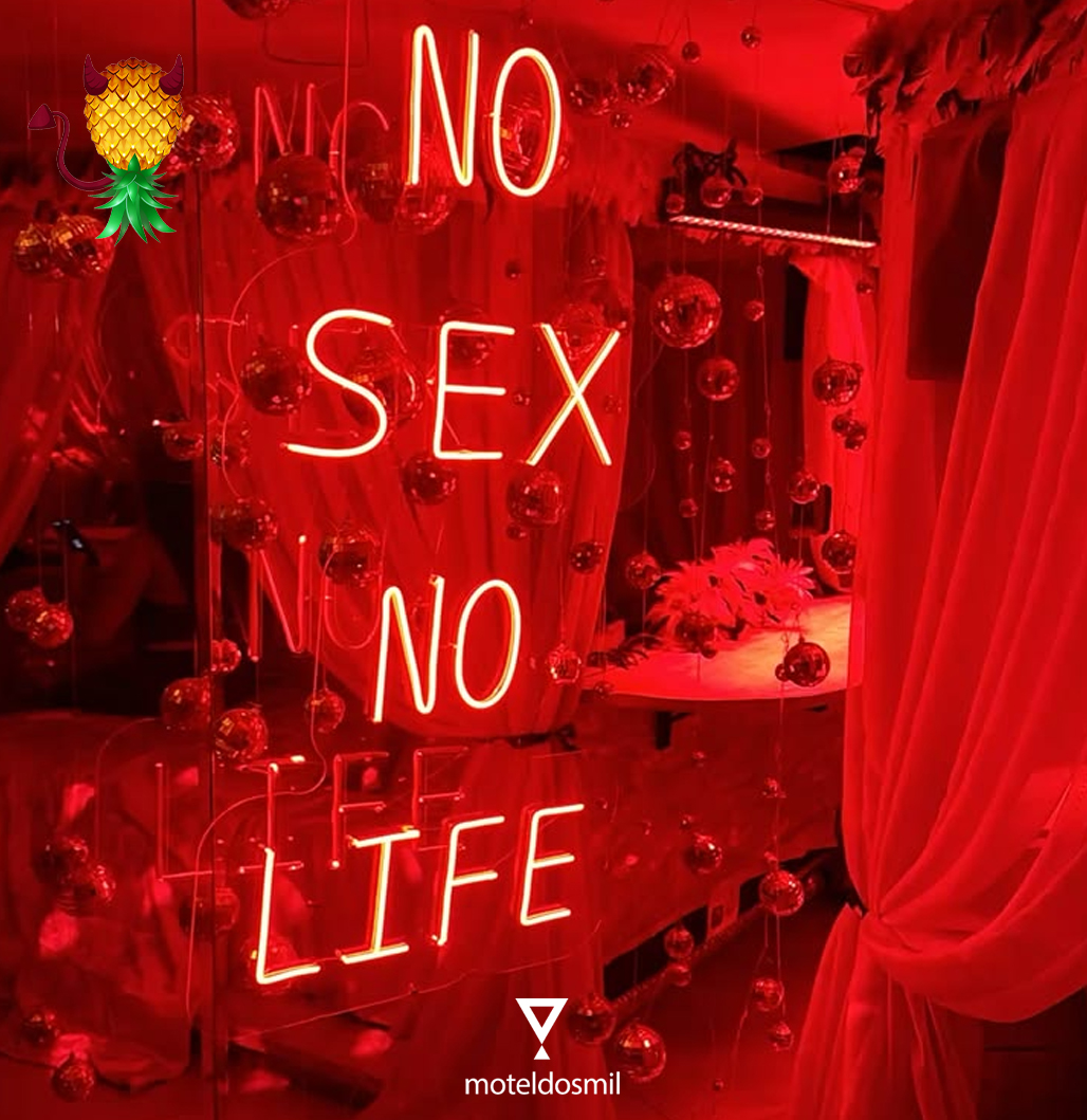 MotelDosMil's tweet photo. 😉 Hay planes que no necesitan mucha explicación.

Solo una habitación elegante, privacidad garantizada, algo delicioso para compartir y muchas ganas de disfrutar.

¿Lo demás?

Que se quede entre ustedes.

✨ Motel Dos Mil. https://t.co/qxPUMQ4BqZ