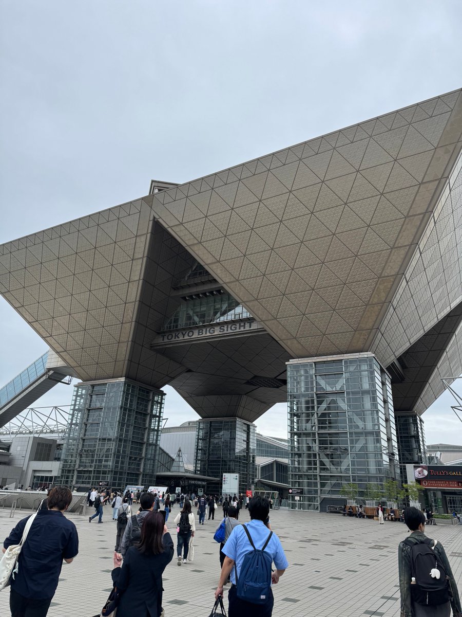 niru6154's tweet photo. 来たぞCOMITIA https://t.co/5AwtiBVHKE