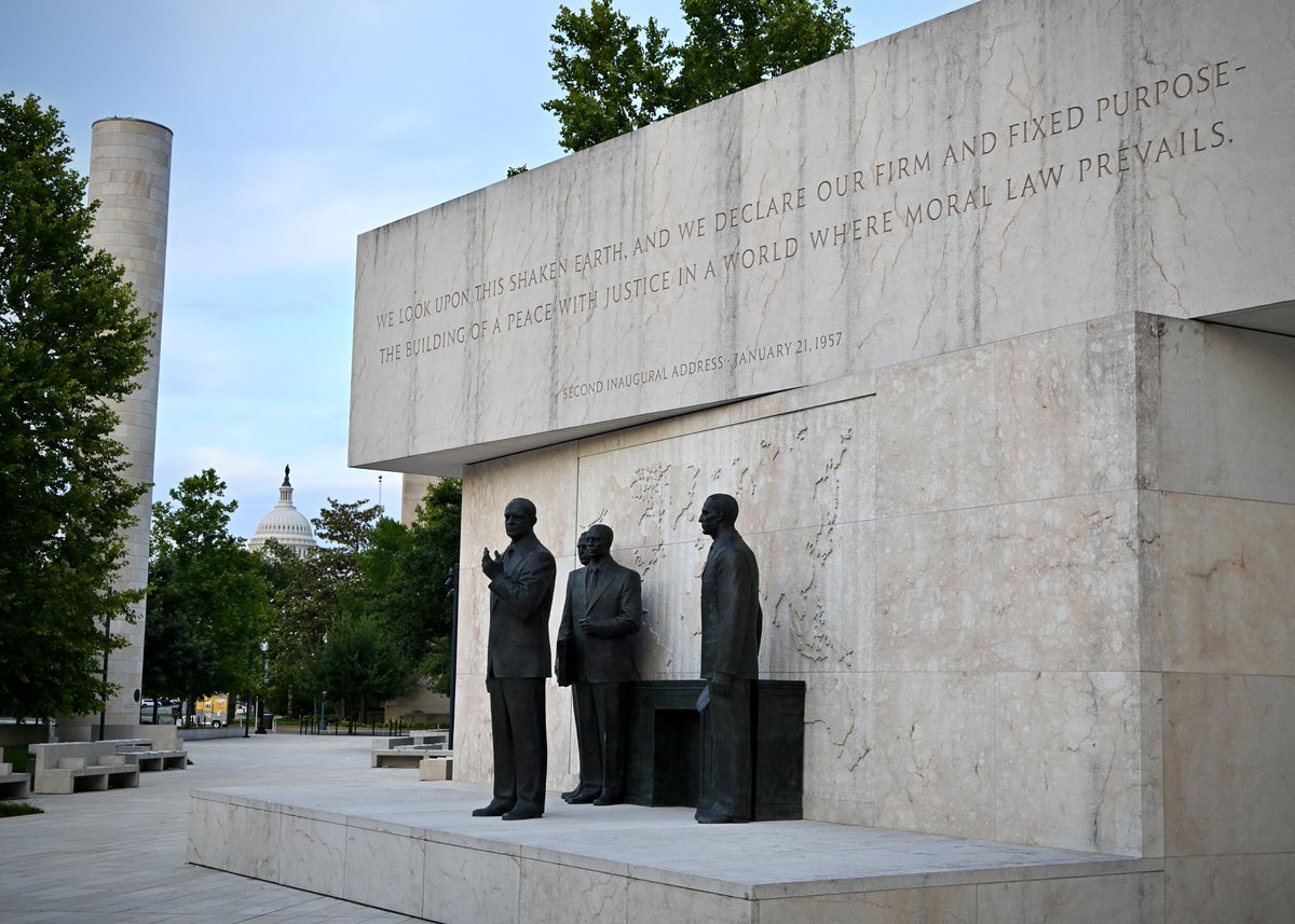 PhilFountain's tweet photo. (1/5) I once proffered Dwight D. Eisenhower as the greatest American of the 20th century. Not necessarily the greatest President, though his stock has risen in many estimations. https://t.co/B8nEEUWhBU