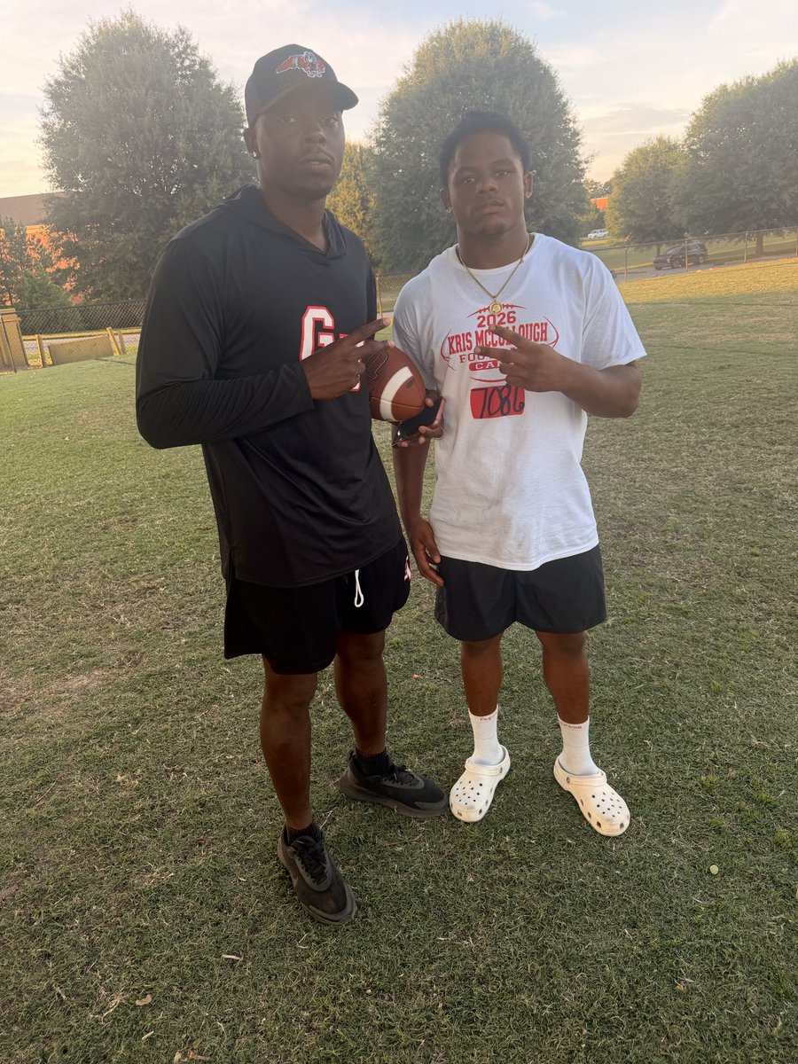 Aj_Logan14's tweet photo. Had a great camp experience at @GWUFootball mega camp today! 
Ran a 4.49 40 yard dash @CoachGaulden @CoachEBeal @GaffneyFootball @7JayMac @Coach_I_Cooper @CoachBirch93 @fishN_Kev https://t.co/r9GW5JUDHa